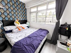Blk 293D Skypeak @ Bukit Batok (Bukit Batok), HDB 4 Rooms #582235921